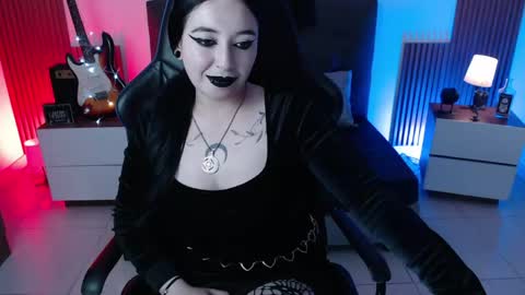 Nyx online show from 04-15-26, 02:35