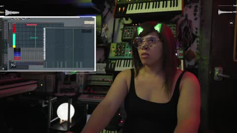 Snapshot of nyxraven chatting on 12-15-24, 12:38 NyxRaven online show from 12-15-24, 12:38