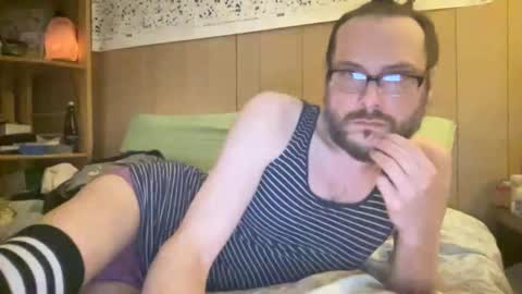 Snapshot of nyyanks232 chatting on 01-08-26, 04:59 harvestmoon online show from 01-08-26, 04:59