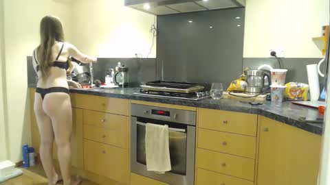 Snapshot of nzplaytime chatting on 02-08-25, 03:08 Stef Derek online show from 02-08-25, 03:08