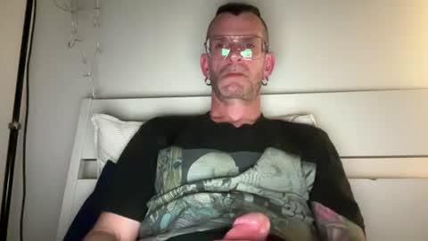 Jonathan Deep online show from 06-12-26, 09:57
