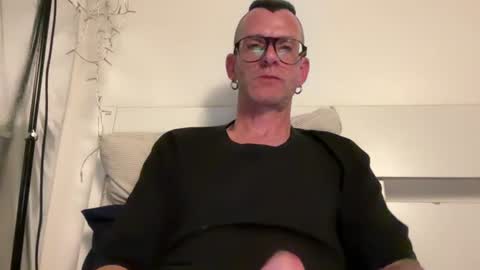 Jonathan Deep online show from 08-08-26, 03:08