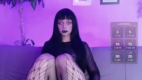 Snapshot of oasis_vamp chatting on 07-05-26, 04:30 oasis_vamp online show from 07-05-26, 04:30