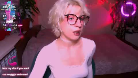 Moonlight online show from 10-01-25, 10:43