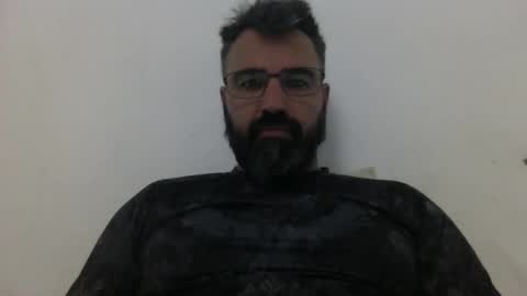 Snapshot of obelixx69xx chatting on 11-26-25, 07:31 obelixx69xx online show from 11-26-25, 07:31