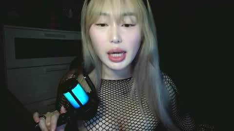 Snapshot of obeycarrienoona chatting on 04-18-26, 02:48 Goddess Carrie online show from 04-18-26, 02:48