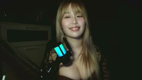 Snapshot of obeycarrienoona chatting on 04-26-26, 01:58 Goddess Carrie online show from 04-26-26, 01:58