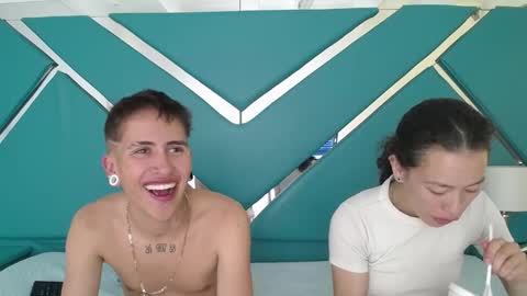 Snapshot of oblivionlove chatting on 03-07-26, 05:32 oblivionlove online show from 03-07-26, 05:32