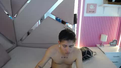 oblivionlove online show from 06-25-26, 11:31