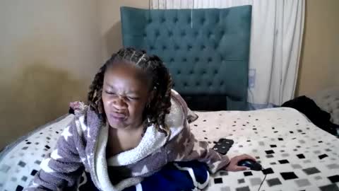 obsessedmimi online show from 06-19-26, 09:40