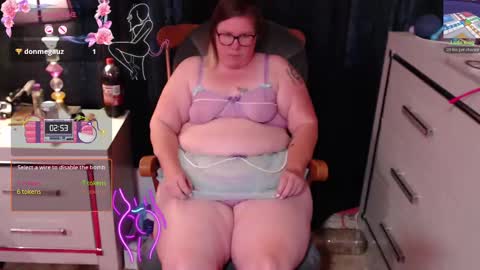 Snapshot of obsidian_playmate chatting on 09-17-25, 02:41 Obsidian playmate online show from 09-17-25, 02:41