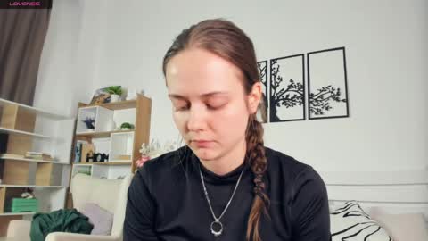 Elis online show from 04-15-26, 07:58