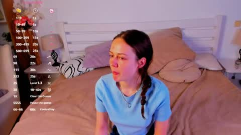 Elis online show from 04-25-26, 08:39