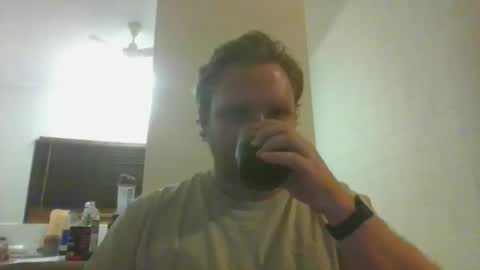 Snapshot of occios chatting on 04-01-26, 01:41 Robert online show from 04-01-26, 01:41