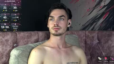 Snapshot of oceanheat chatting on 12-13-25, 07:53 OceanHeart online show from 12-13-25, 07:53