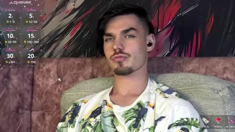 Snapshot of oceanheat chatting on 12-22-25, 05:54 OceanHeart online show from 12-22-25, 05:54