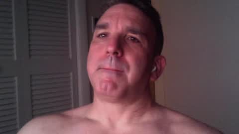 Snapshot of oceanmanx chatting on 06-19-26, 02:38 Ocean online show from 06-19-26, 02:38