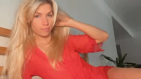 ocicatcat online show from 04-23-26, 10:25