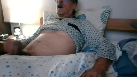 ocorrea online show from 06-25-26, 04:01
