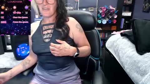 Oddy With A Body online show from 06-21-26, 08:11