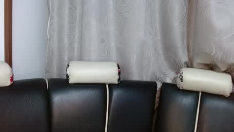 Snapshot of odette_b chatting on 01-07-26, 03:31 odette_b online show from 01-07-26, 03:31