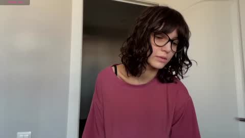 Thea online show from 06-24-26, 04:44