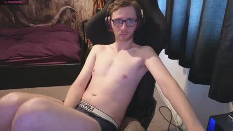 Snapshot of odinsclone chatting on 09-26-25, 03:16 odin yes thats my real name online show from 09-26-25, 03:16