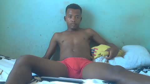 Snapshot of odon023 chatting on 12-11-24, 10:47 odon023 online show from 12-11-24, 10:47