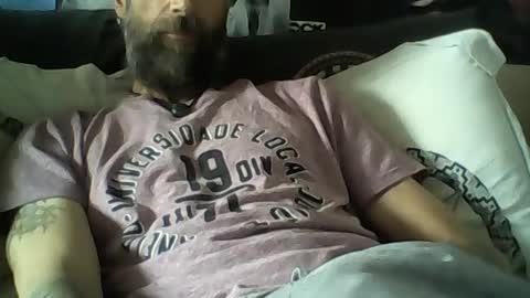 Snapshot of oedipe666 chatting on 07-07-26, 01:04 oedipe666cam online show from 07-07-26, 01:04