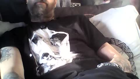 Snapshot of oedipe666 chatting on 07-19-26, 06:55 oedipe666cam online show from 07-19-26, 06:55