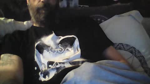 Snapshot of oedipe666 chatting on 07-23-26, 03:48 oedipe666cam online show from 07-23-26, 03:48