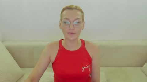 oeigesmik online show from 05-11-26, 09:37