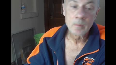 Officer online show from 04-26-26, 12:58
