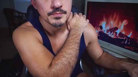 officeman7 online show from 12-17-24, 06:20