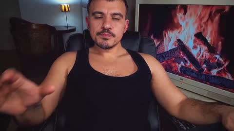 officeman7 online show from 01-20-25, 05:16