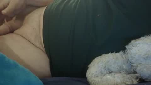 Snapshot of offsides10 chatting on 12-01-25, 12:10 WantsToTryACouple online show from 12-01-25, 12:10