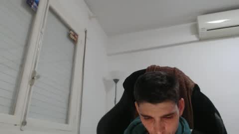 Snapshot of ofsolovicio chatting on 11-05-25, 08:42 ofsolovicio online show from 11-05-25, 08:42