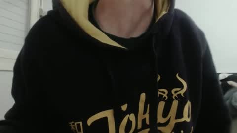 Snapshot of ofsolovicio chatting on 11-24-25, 04:29 ofsolovicio online show from 11-24-25, 04:29