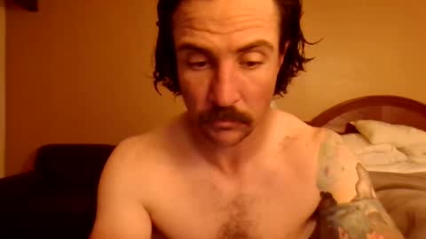 Snapshot of ogdmar11 chatting on 10-24-25, 03:03 ogdmar11 online show from 10-24-25, 03:03