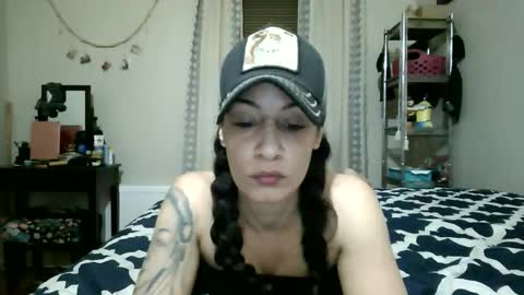 Snapshot of oglitcouple chatting on 04-11-26, 04:06 Lit en Cama online show from 04-11-26, 04:06