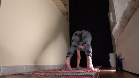 Snapshot of oh__lola chatting on 12-06-24, 05:55 Lola online show from 12-06-24, 05:55