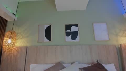 Holly online show from 06-23-26, 11:19