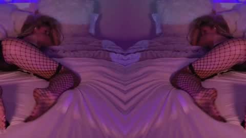 Snapshot of oh_ok_cassidy chatting on 02-14-25, 08:10 cassidy online show from 02-14-25, 08:10