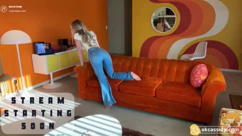 Snapshot of oh_ok_cassidy chatting on 01-08-26, 03:20 cassidy online show from 01-08-26, 03:20