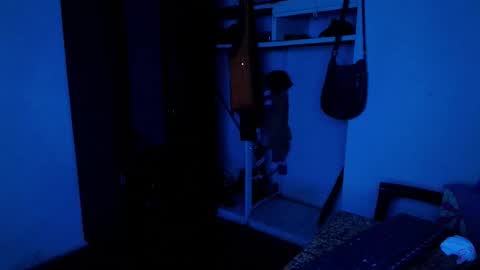 Snapshot of oh_tique chatting on 01-07-26, 01:24 LU online show from 01-07-26, 01:24