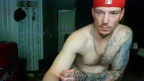 Snapshot of oh_you_know69 chatting on 11-29-25, 12:08 who dares toss me some tips lets have fun online show from 11-29-25, 12:08