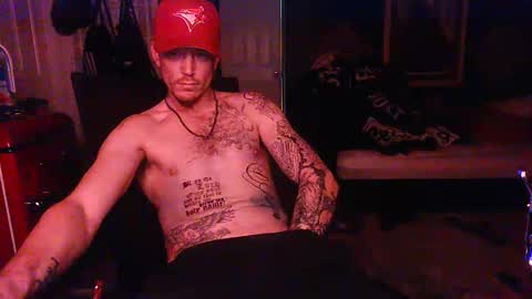 Snapshot of oh_you_know69 chatting on 12-21-25, 01:35 who dares toss me some tips lets have fun online show from 12-21-25, 01:35