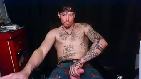 Snapshot of oh_you_know69 chatting on 02-16-26, 02:02 who dares toss me some tips lets have fun online show from 02-16-26, 02:02