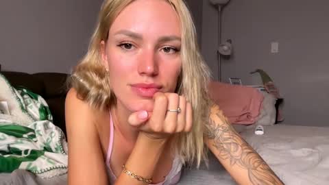 Kelly online show from 02-18-25, 02:16