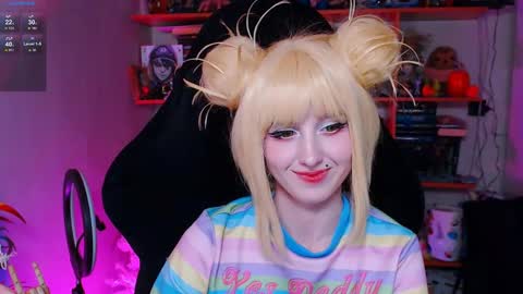 Snapshot of ohclementinee chatting on 12-13-24, 10:51 Clementine Clem online show from 12-13-24, 10:51